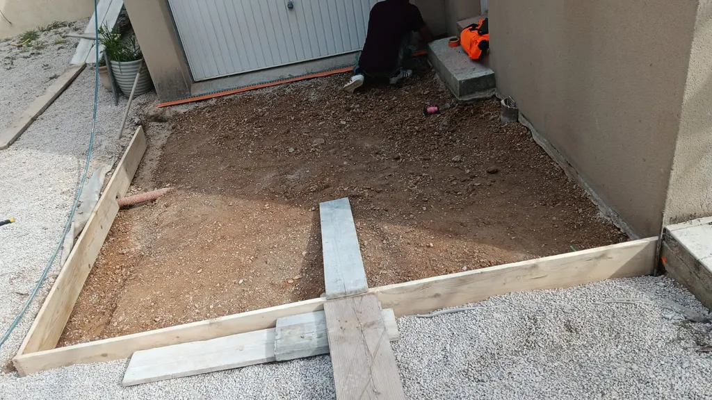 Travaux de rénovation par renfort de façade à Sénas