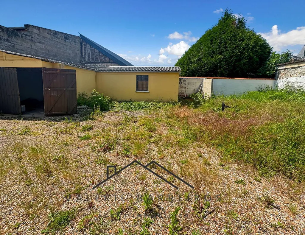 A acheter, maison de 61 m² édifié sur un terrain de 410m² sur la commune de CAUDEBEC LES ELBEUF 76320