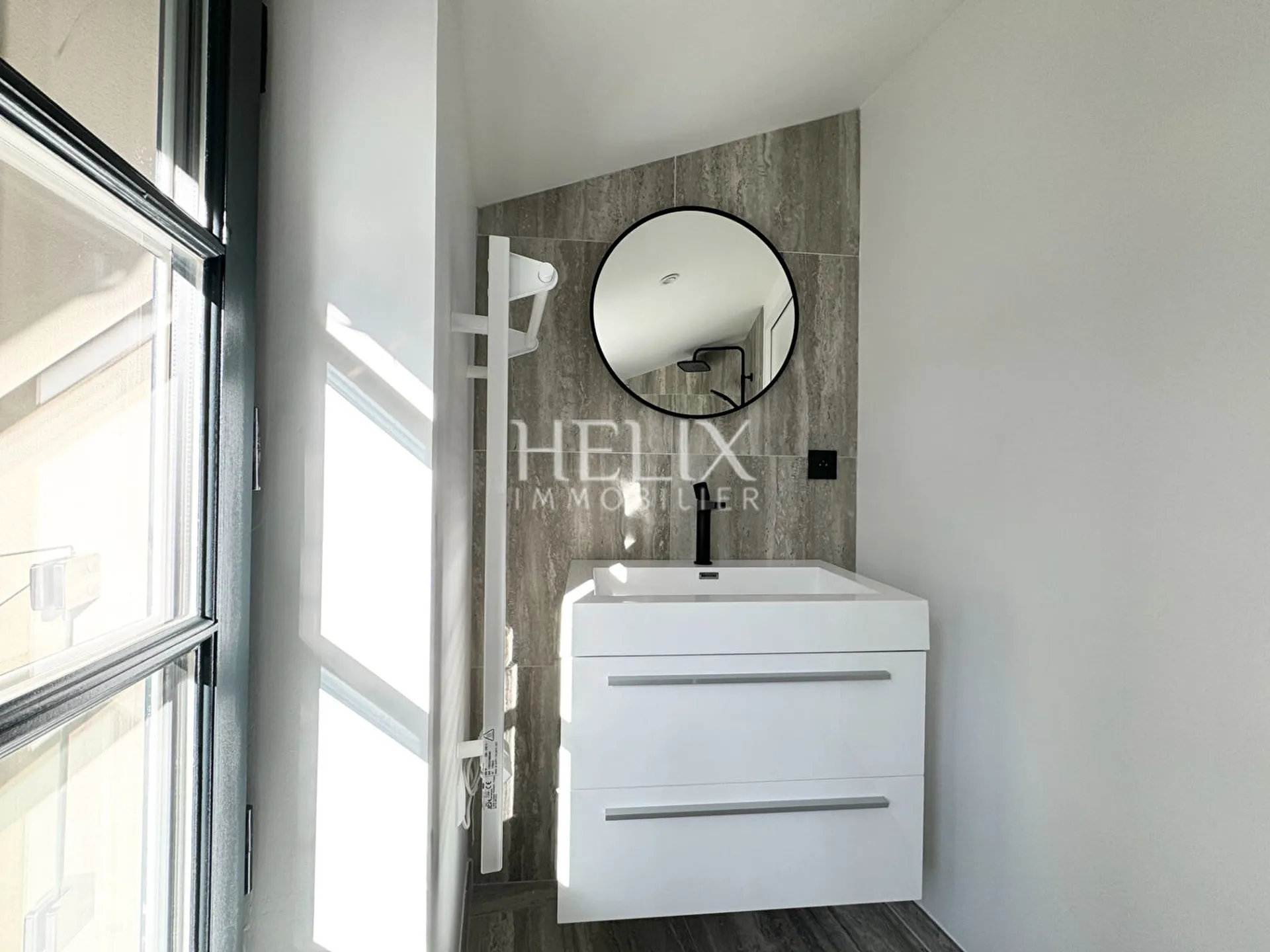 A VENDRE Appartement Neuf traversant 101,30 M² 1er et dernier étage, RER A, écoles, commerces à Saint-Germain-en-Laye.