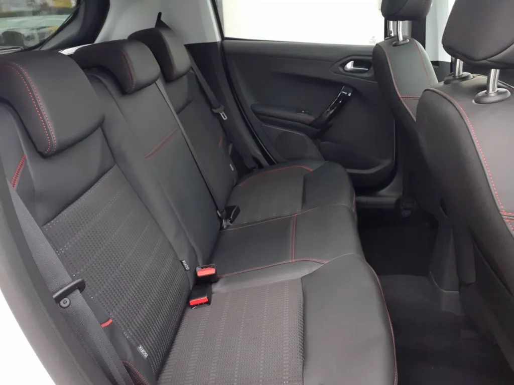 Peugeot 208 OCCASION PureTech 110ch S&S EAT6 GT Line TOIT PANORAMIQUE proche de Toulouse Occitanie