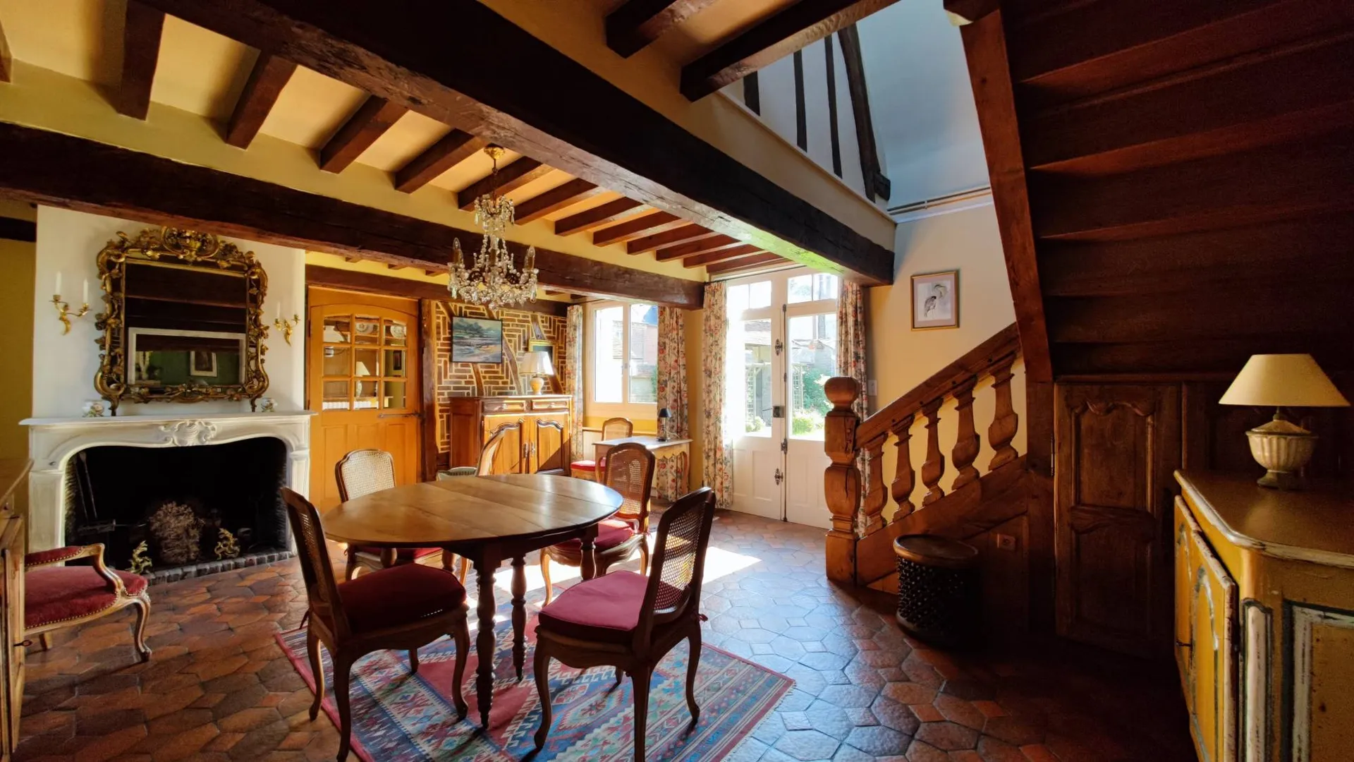 A vendre maison de caractère avec atelier d'artiste à 45minute Rouen en Normandie (76)