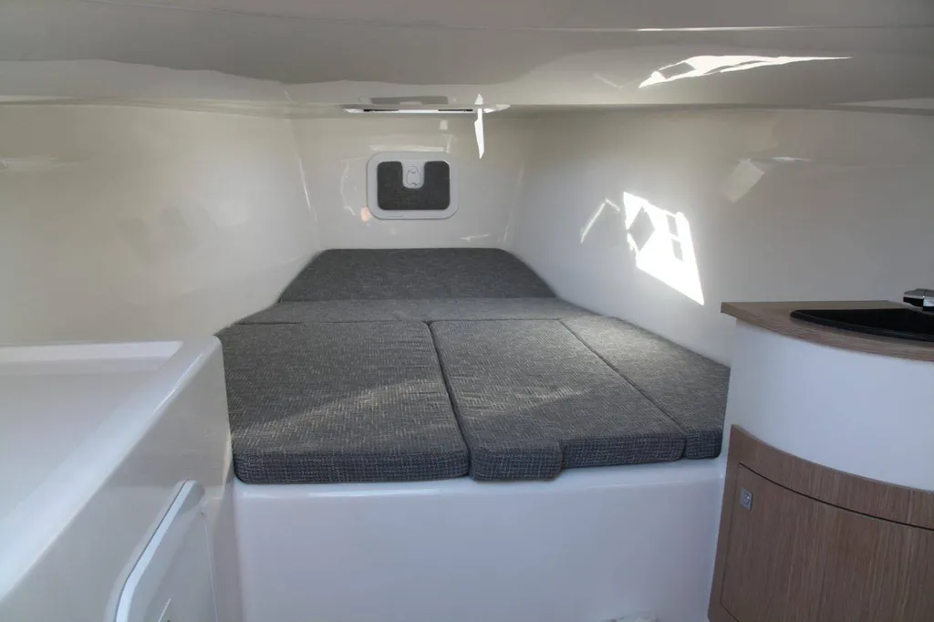 Louer un vedette habitable à Bandol dans le Var