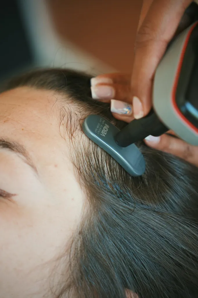 Soin INDIBA cheveux à Toulouse chez MAGE STUDIO