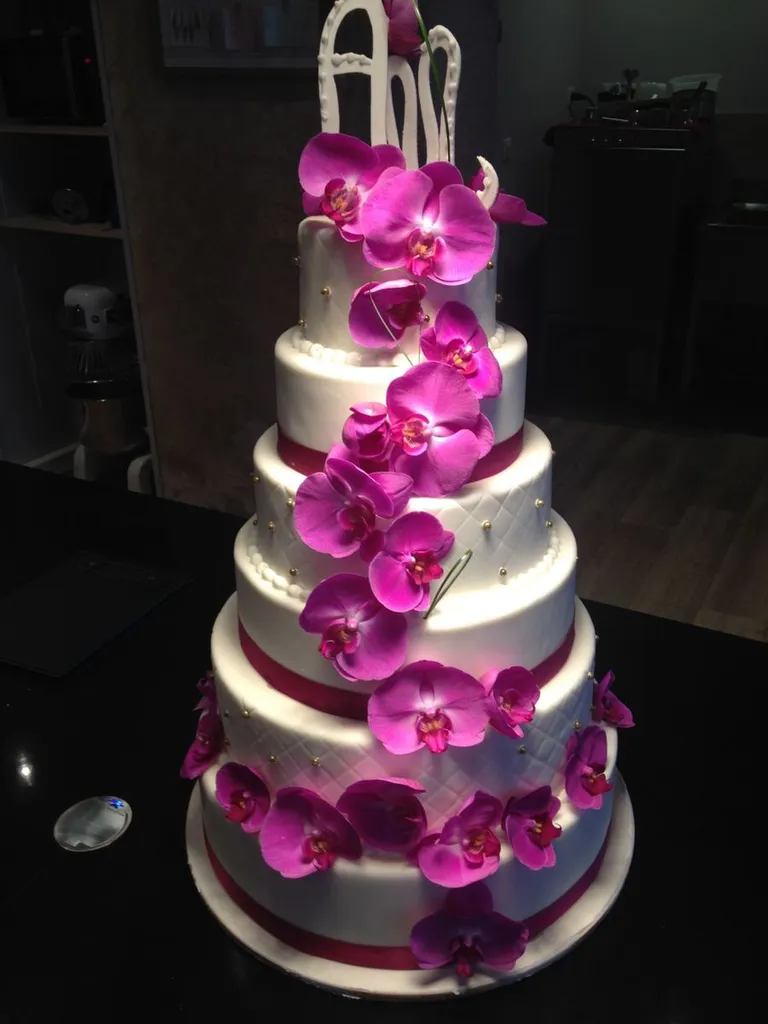 Weeding cake