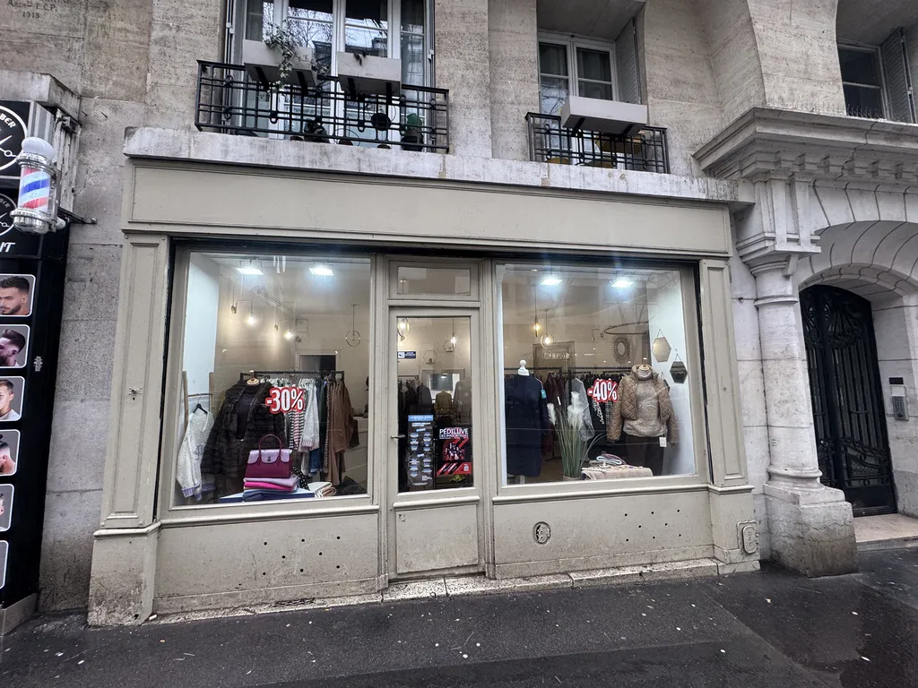 Cession de bail - Boutique 50 m², Saint-Fargeau, Avenue Gambetta 75020 PARIS