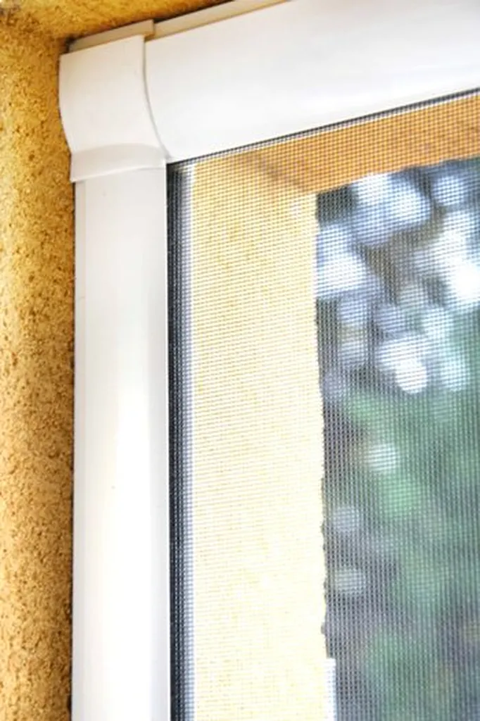 Moustiquaire enroulable sur Martigues