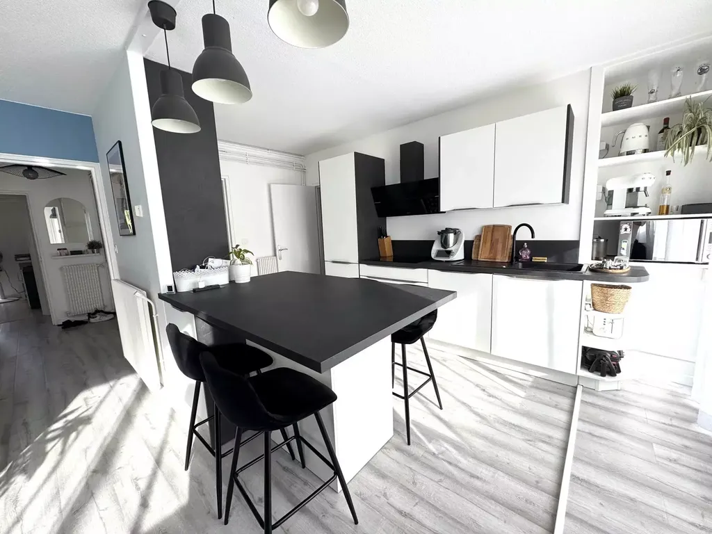 Vente appartement Bruges, 4 pièces, 3 chambres, 82 m², 248 000 €