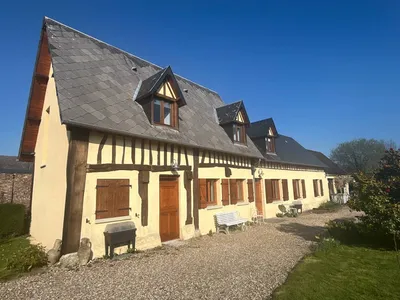 Ancien corps de ferme rénové à vendre à Sainte Marguerite sur Duclair - Viable de plain pied - Secteur recherché !