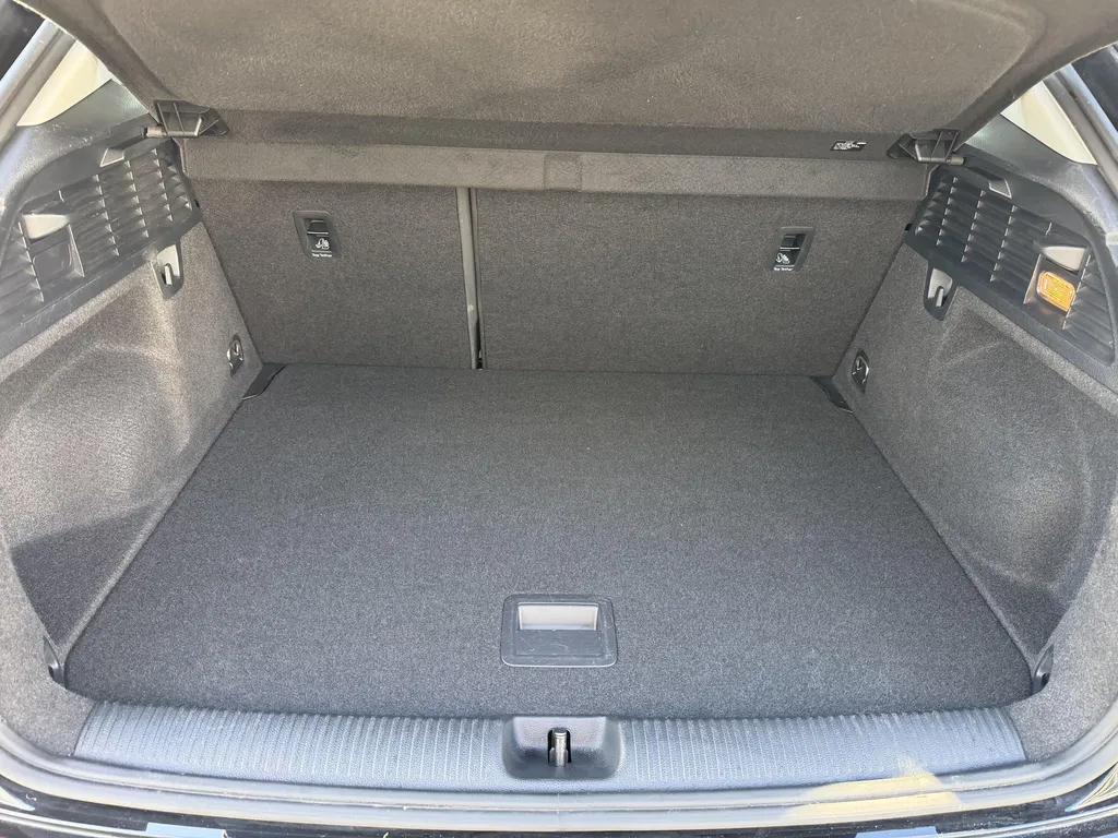 Vente Audi Q2 occasion à proximité du Havre : découvrez ce SUV compact essence 150 ch chez Caudebec Automobiles