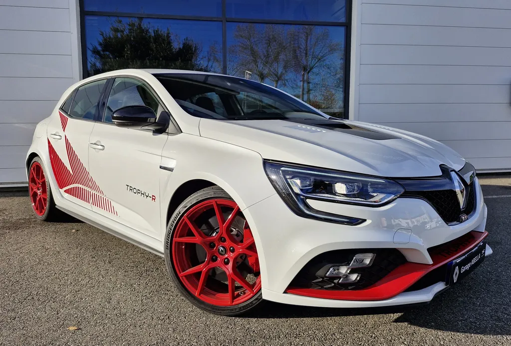 Renault Mégane IV RS Trophy-R 1.8T 300 BVM entretien 100% Renault à Plaisance du Touch près de Toulouse en Occitanie
