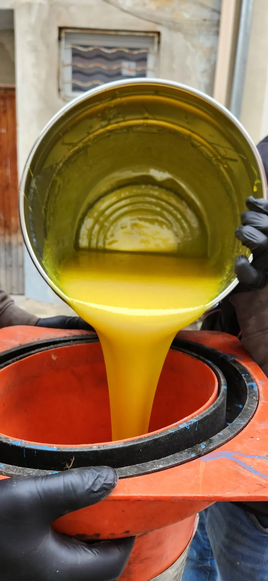 réparation de canalisations endommagées avec chemisage dans le Vaucluse 