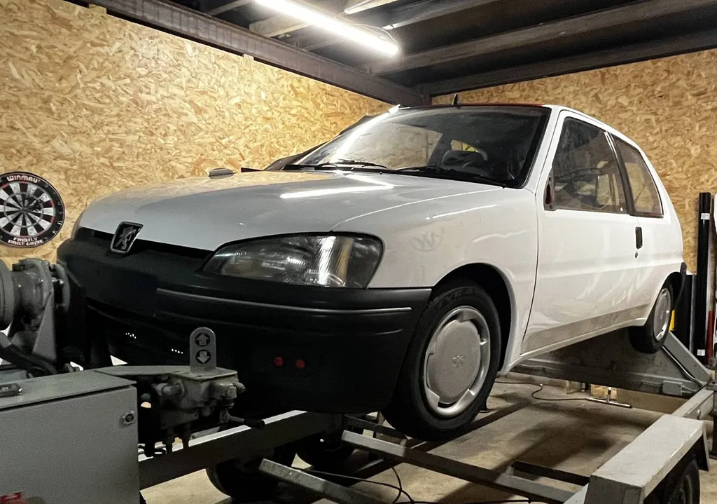 peugeot 106 covering banc brillant 
