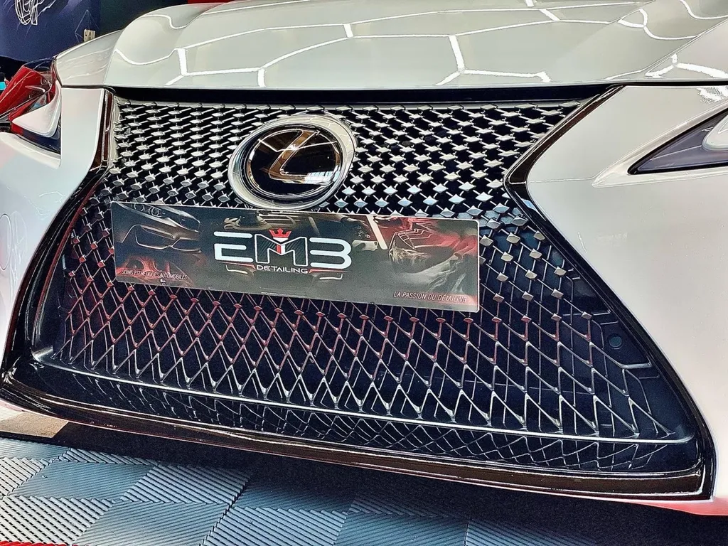 Protection céramique et PPF Lexus LC 500 EMB DETAILING centre accrédité  à Lyon