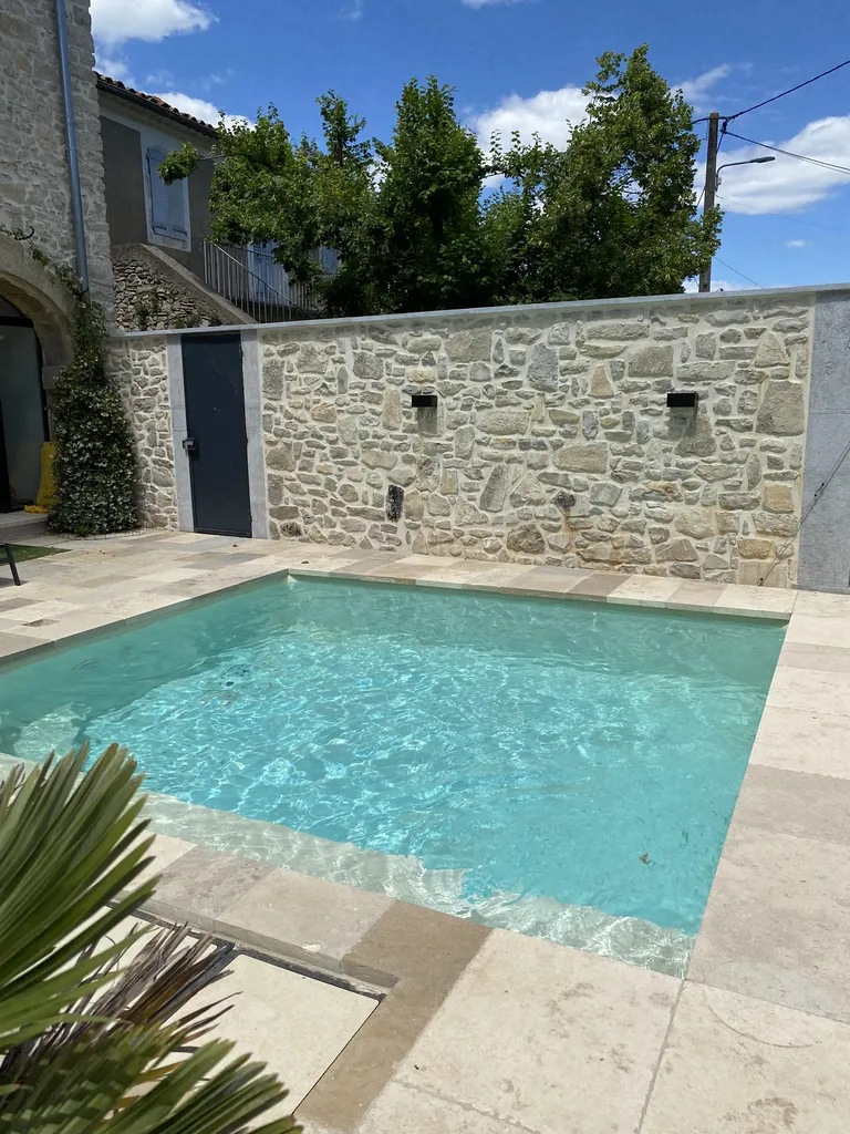 Carrelage Pierre Naturelle FRANCEPIERRE – Production Dordogne, Qualité Certifiée