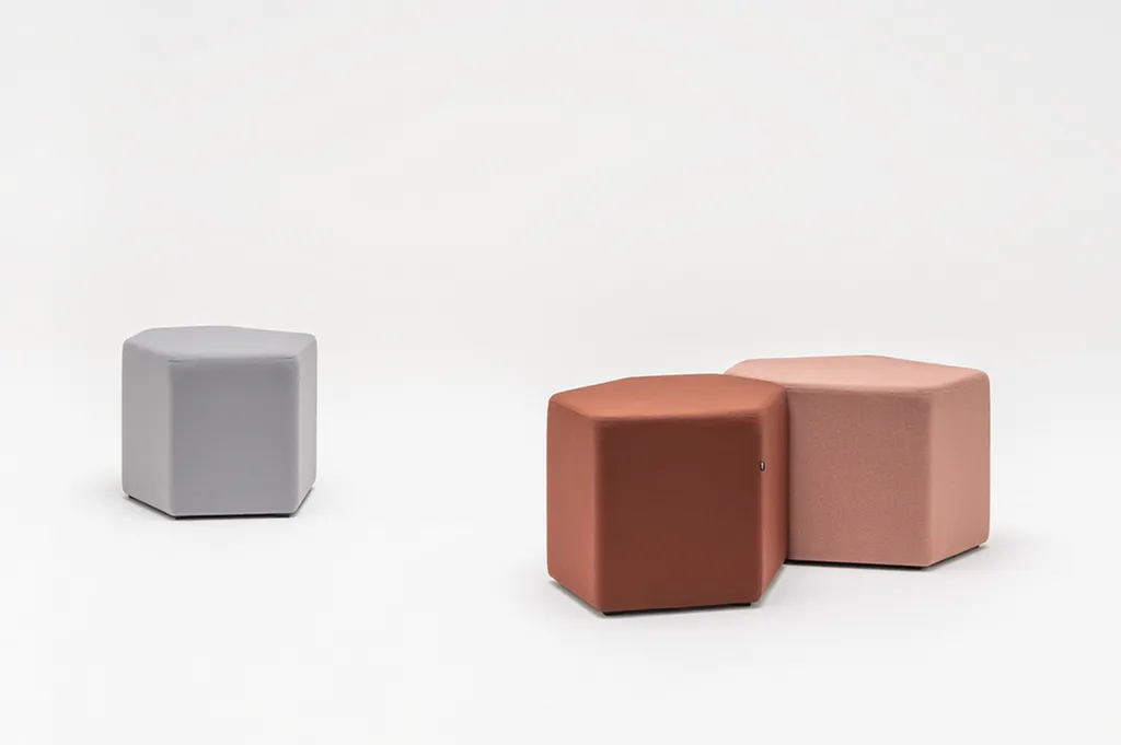 Pouf Bazyl design modulable : confort ergonomique pour bureaux, halls d’accueil et coworking à Marseille en région PACA