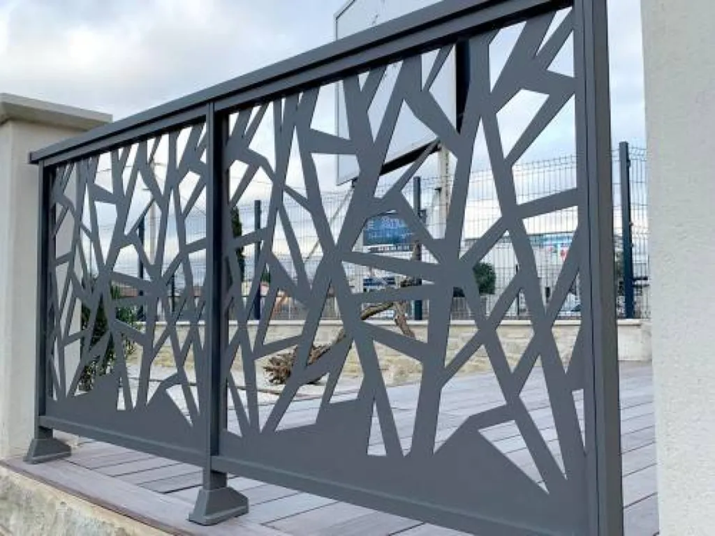 installation de garde corps sur mesure pélissanne