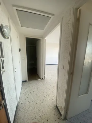 Location T1 34 M2 13013 Marseille vue mer
