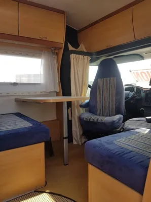 VENDU CAMPING CAR 4 COUCHAGES EURA MOBIL P 672