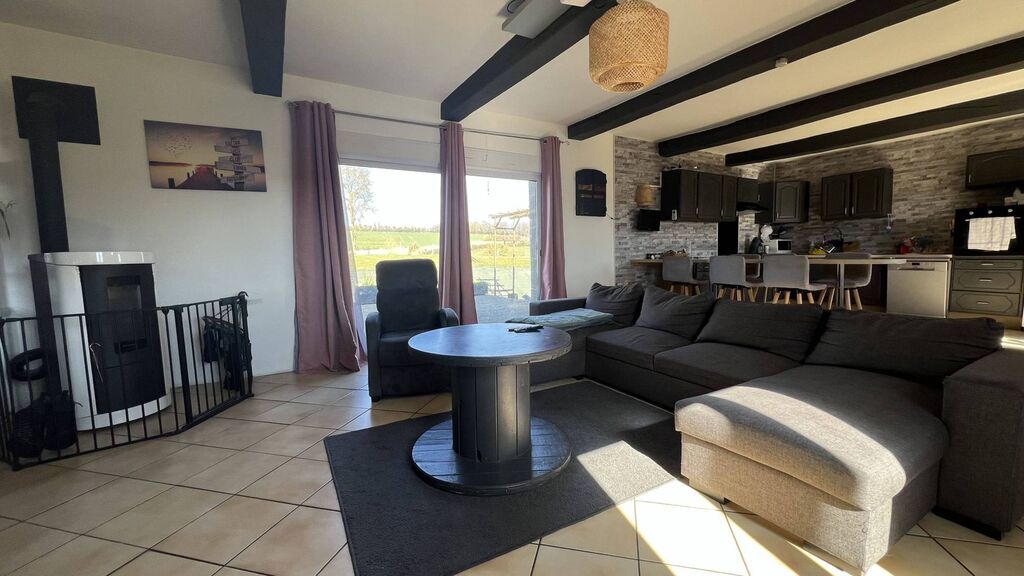 LONGÈRE DANS LA CAMPAGNE A PUISENVAL