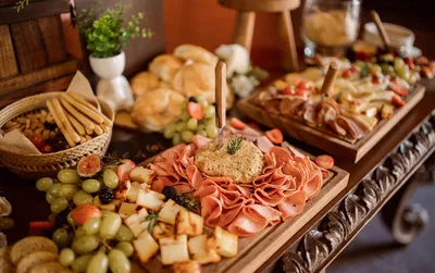 Service traiteur clé en main à domicile planches tapas bières artisanales pression pour événements privés à L'Union près de Toulouse