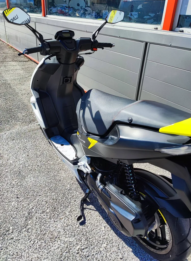 SCOOTER OCCASION PEUGEOT SPEEDFIGHT 50 LA VALETTE DU VAR