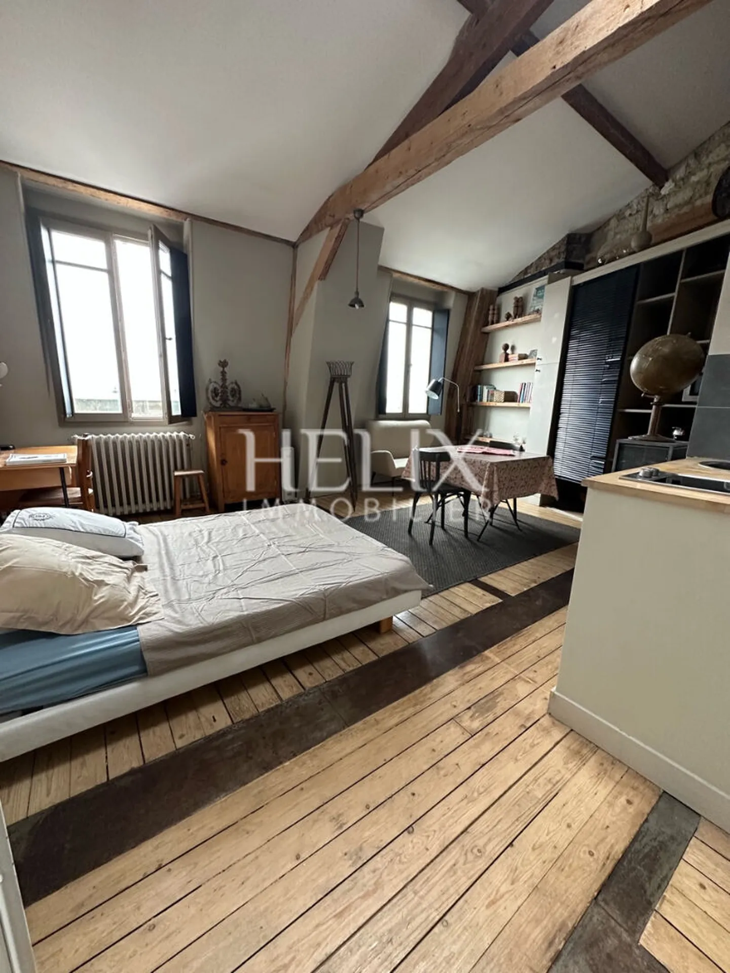 Saint Germain en Laye près de la place du marché et du RER en 5 minutes un beau studio 