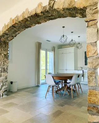 Réalisation de climatisation avec systèmes gainables daikin dans un appartement à Roquefort les Pins