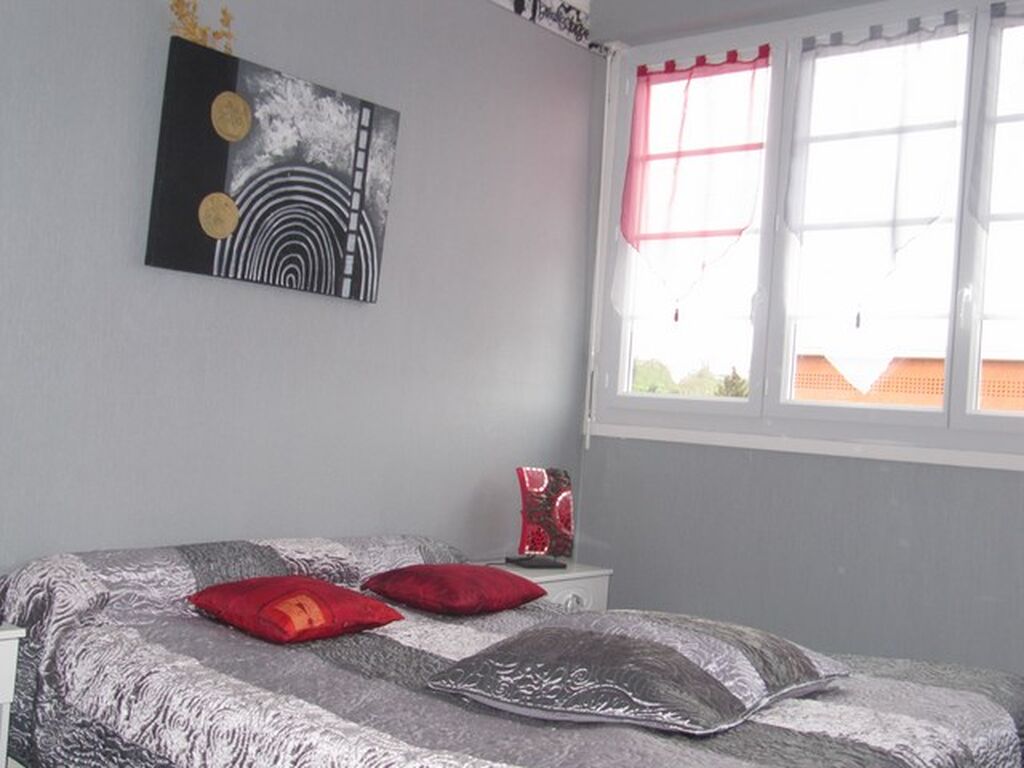 APPARTEMENT 6 PIECES T6 LISIEUX CENTRE-VILLE, Normandie, Calvados 14