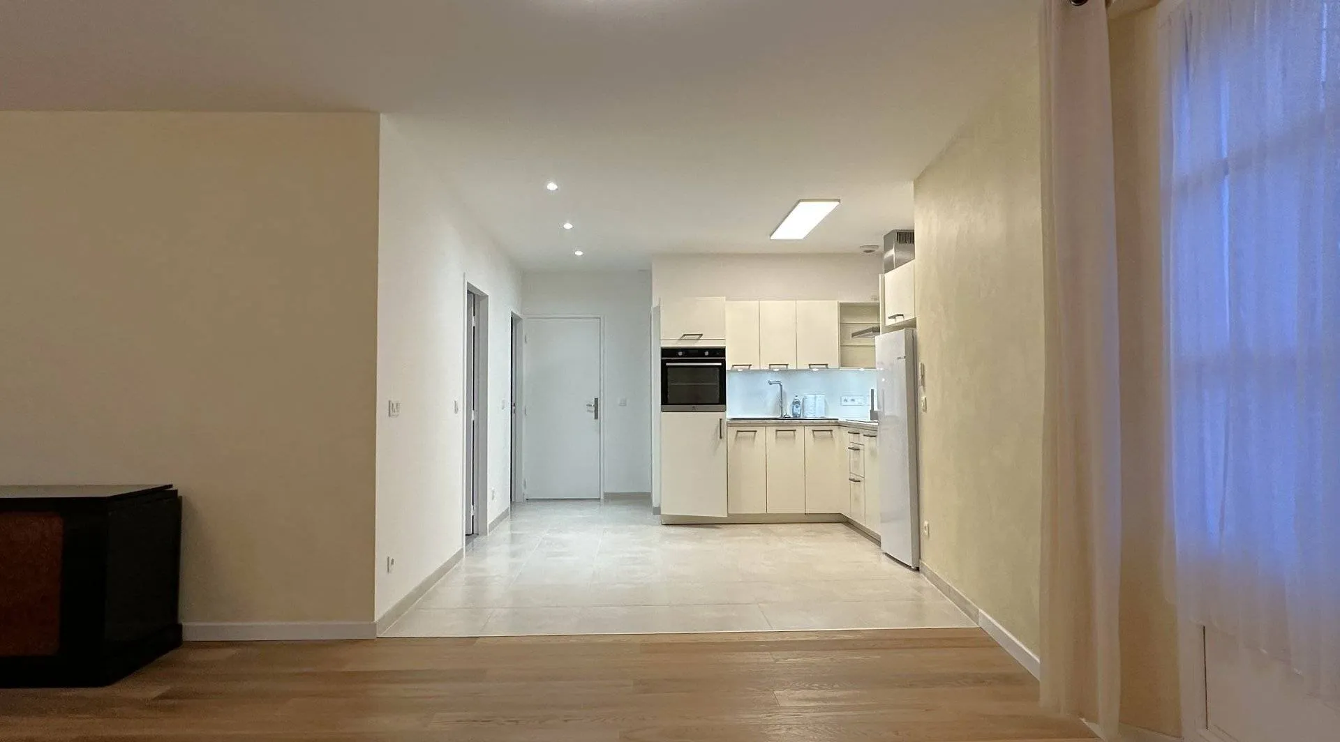 En hyper-centre de Dieppe - Appartement de 71.67m² avec ascenseur et parking, Normandie 76.