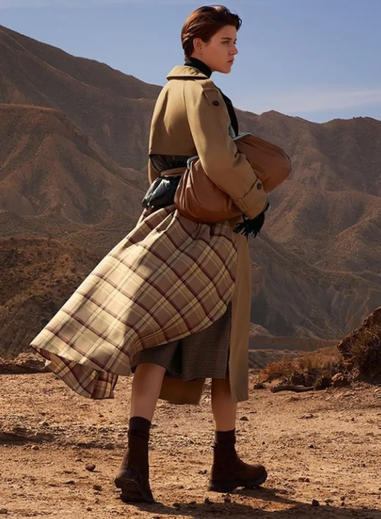 WeekEndMaxMara le vestiaire idéal à porter tous les jours en ville et le week-end à la campagne.