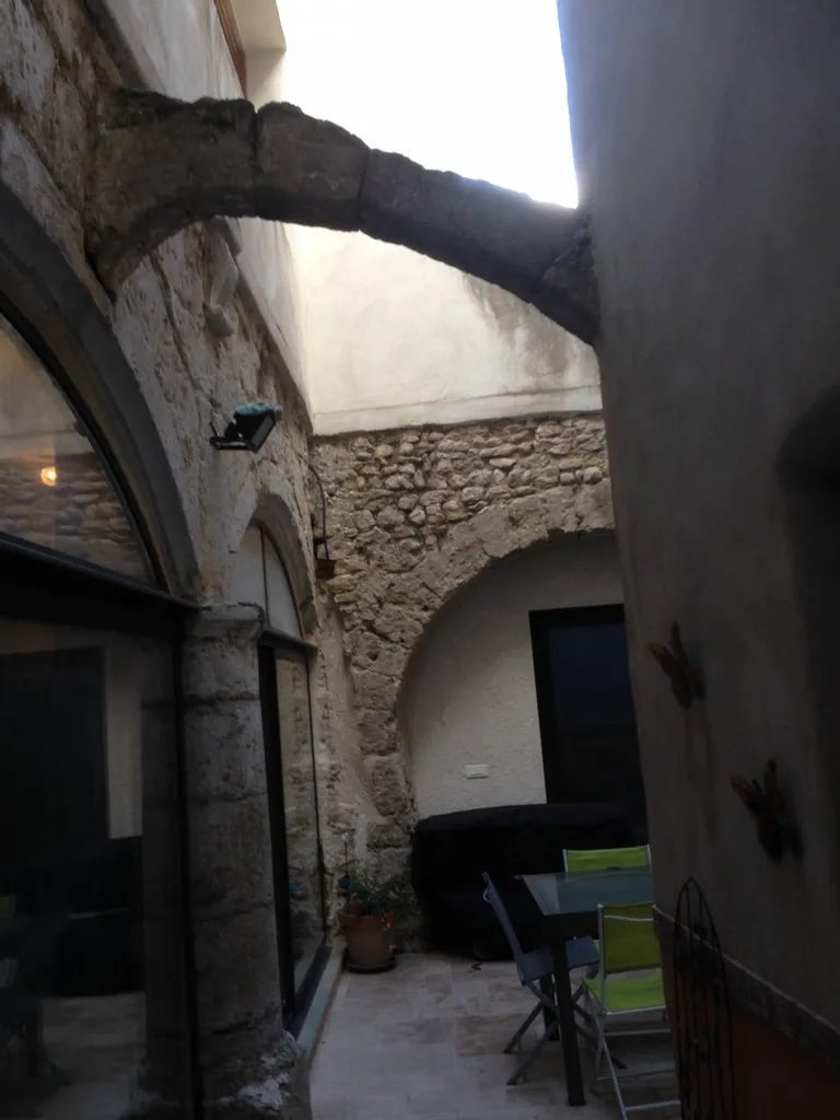 Humidité, moisissures- Injection de résines Lunel Hérault