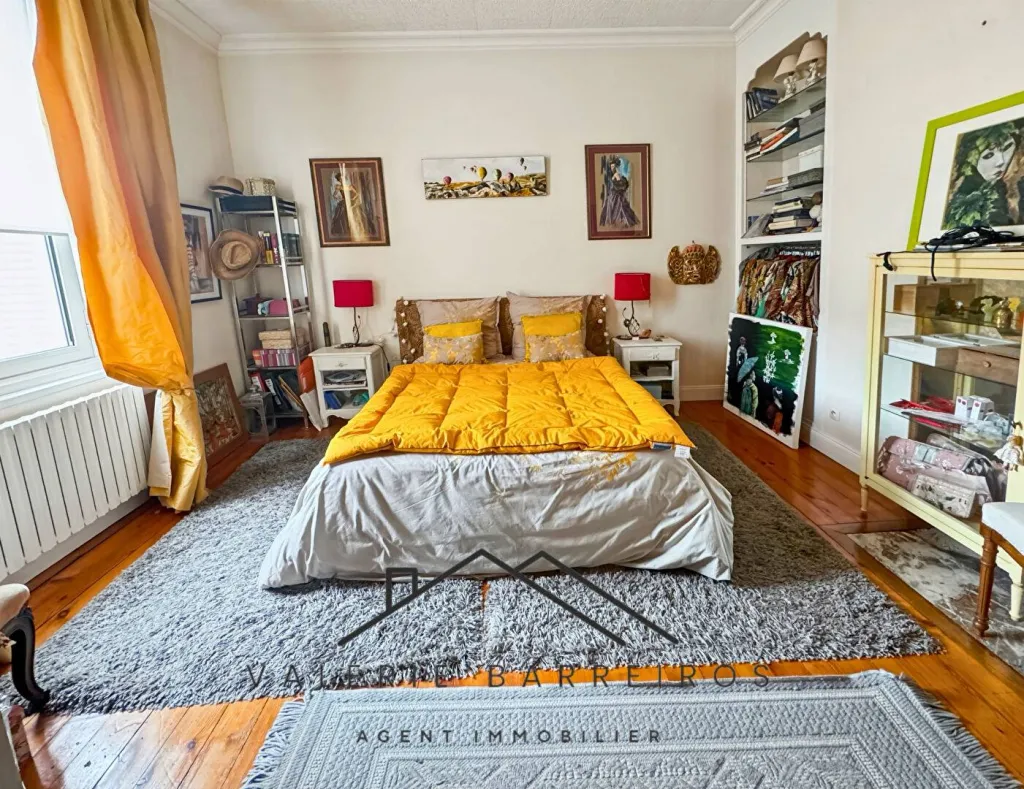 A saisir sur la commune de ST AUBIN LES ELBEUF 76410 maison de caractère de 224 m² édifiée sur 890 m²