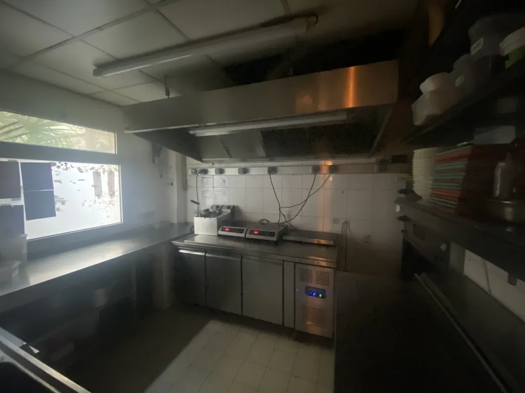 Cession de bail - Boutique 115 m², Faidherbe, Rue Faidherbe 75011 PARIS