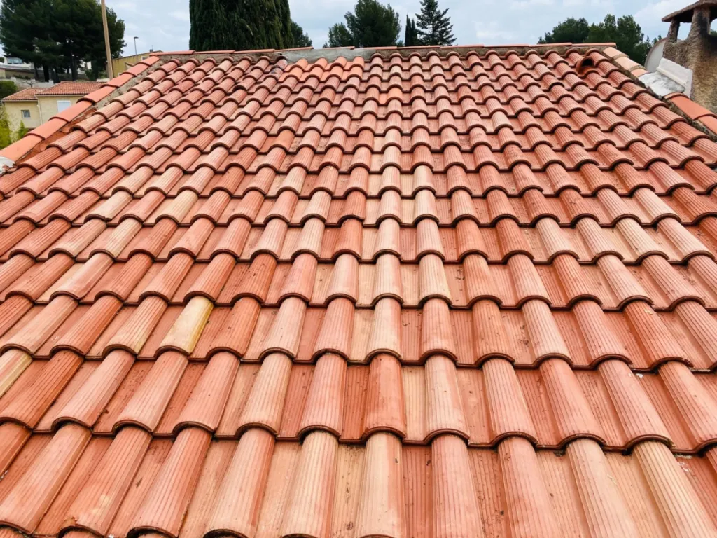 toiture avec nettoyage près de chateauneuf les martigues