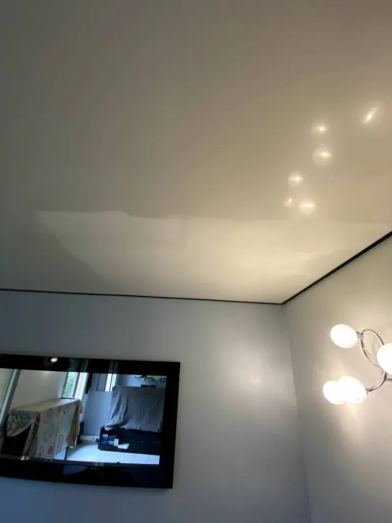 Nettoyage plafond tendu à Marquefave - Plafonds Tendus Occitans Toulouse