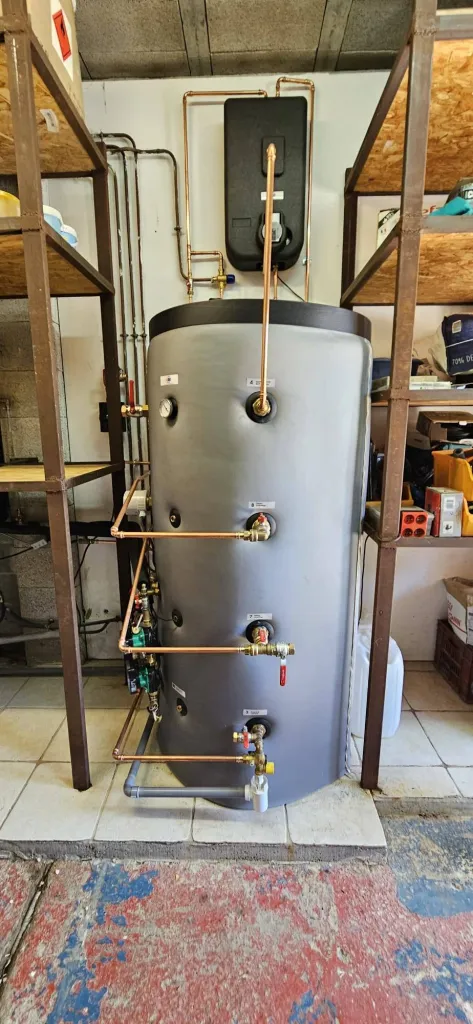 Notre zone d'activité pour ce serviceAchat d’un chauffe eau solaire compatible avec l’aide MaPrimeRénov et offrant un rendement optimisé pour une rénovation énergétique