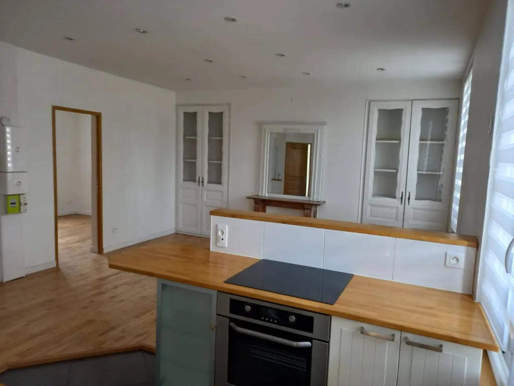 Situé au 77 Boulevard des Belges à Rouen