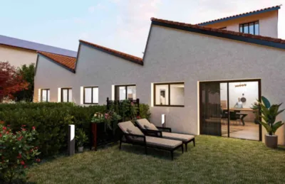 Loft T5 plein pied d'un grand séjour et cuisine ouverte avec jardin privatif dans une rue calme à Vénissieux proche de Lyon 8ème