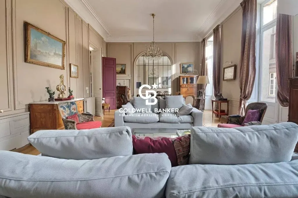 Appartement à vendre Bordeaux – jardin public, volumes remarquables et prestations anciennes