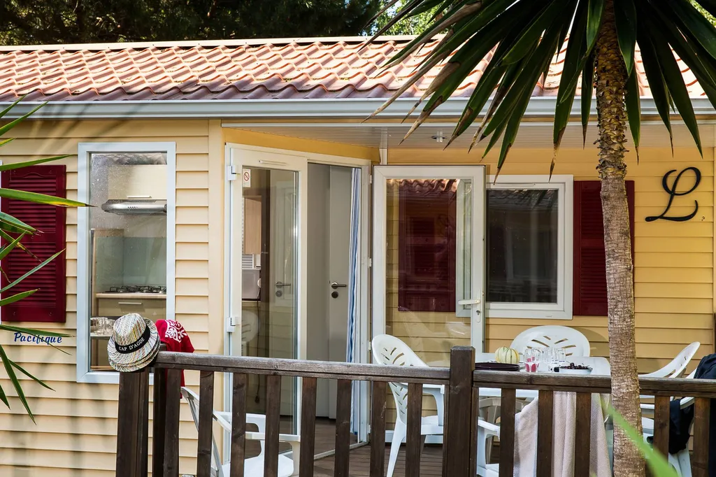 camping 4 étoiles pas cher offre de location de  mobil home à Vias-plage en camping bord de plage