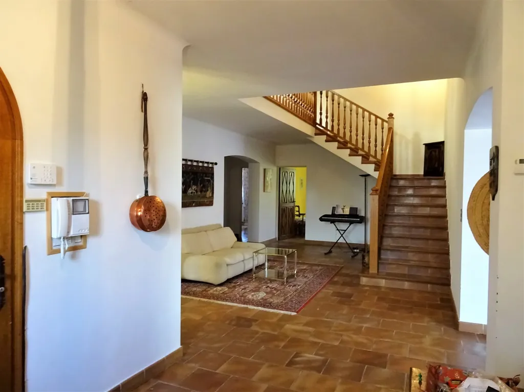 Chateauneuf de Gadagne, propriété d’architecte dans un parc arboré   