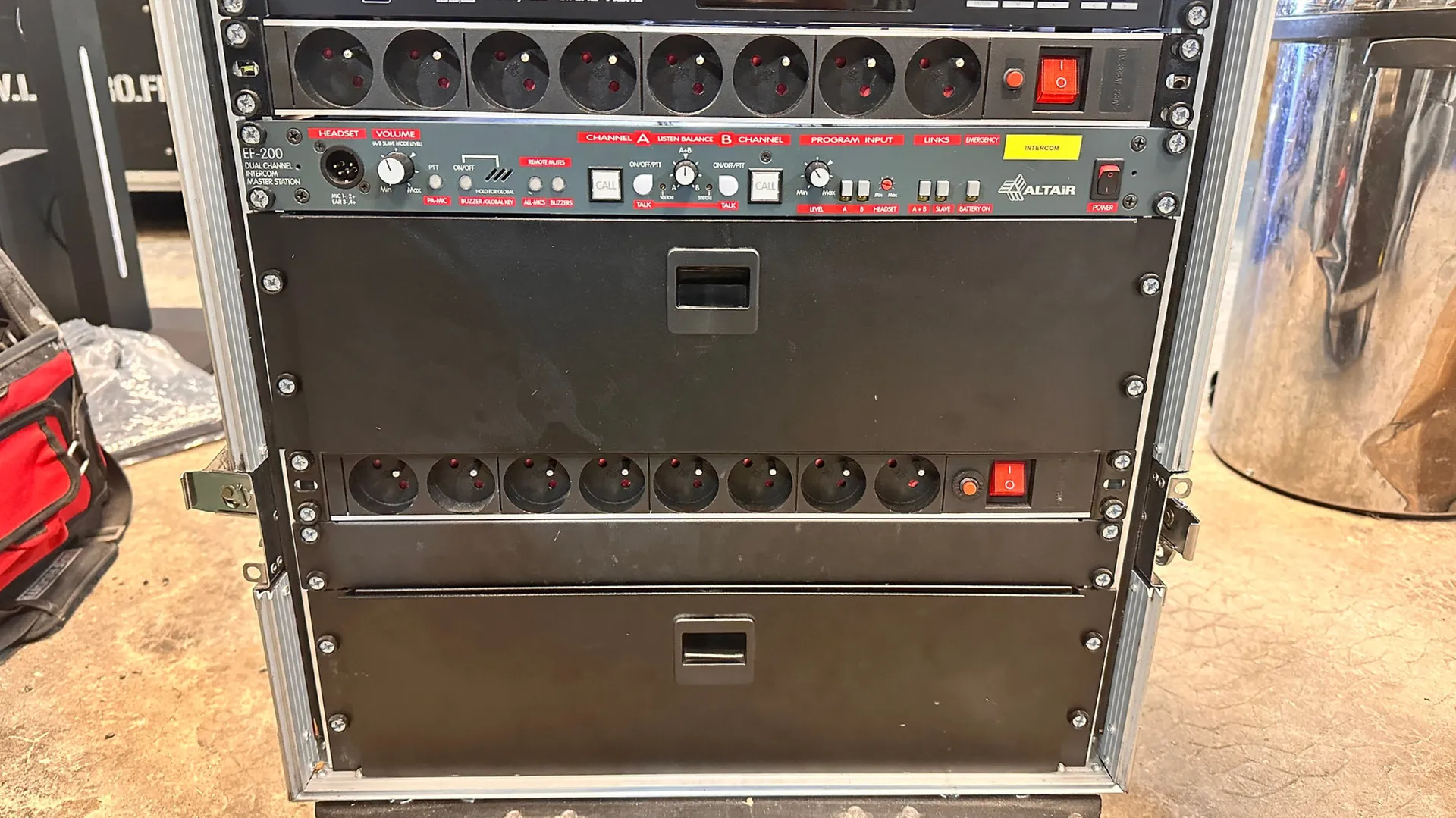 RACK REGIE VIDEO NUMERIQUE PRO 1