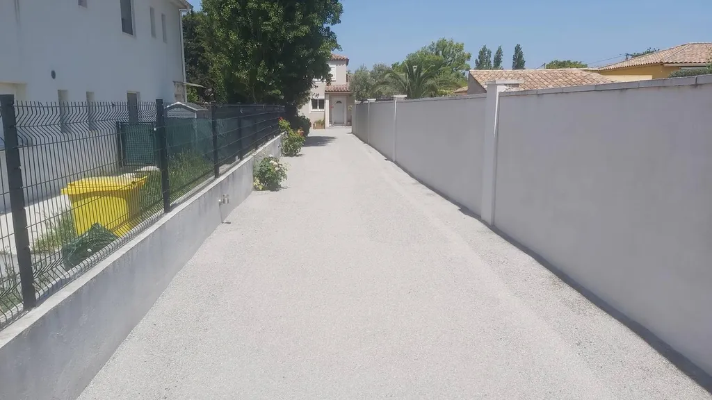 Gravillonnage bicouche à Marignane chez un particulier dans les Bouches du Rhône