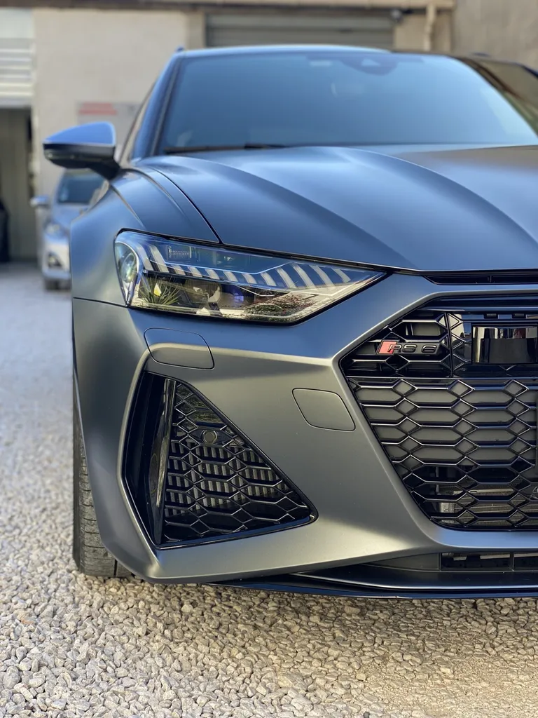 Débosselage Sans Peinture (DSP) pour la carrosserie proche de Marseille, cassis et Aubagne