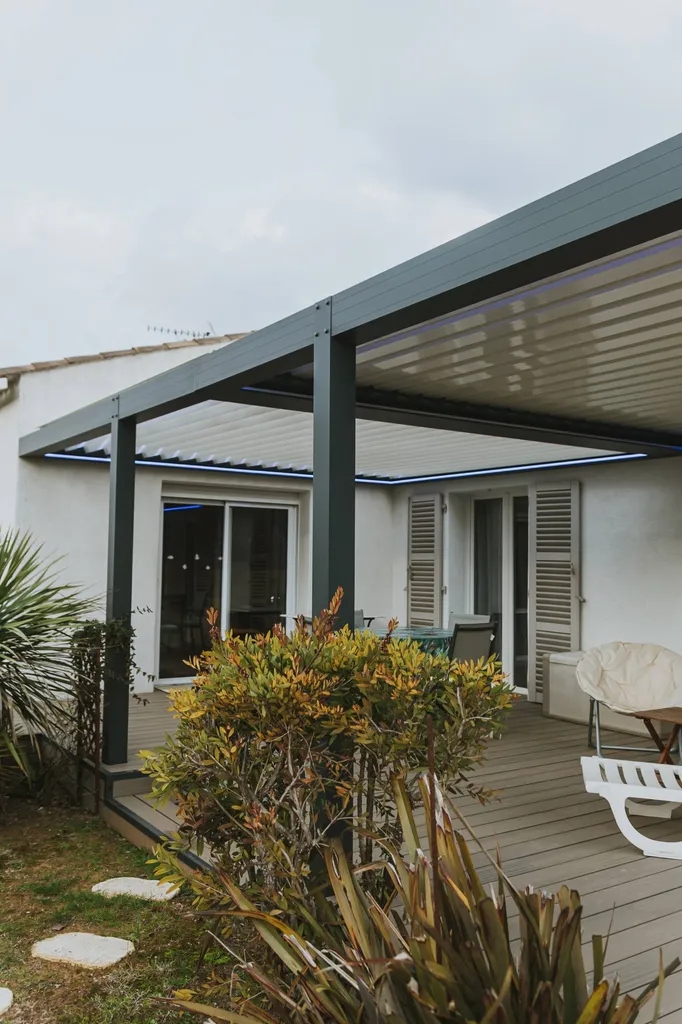 Pergola à Alès : Sublimez votre extérieur avec HCT