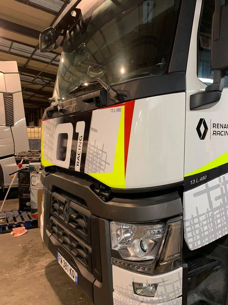 Transformez votre flotte automobile notre service de covering dans les Hauts-de-France !