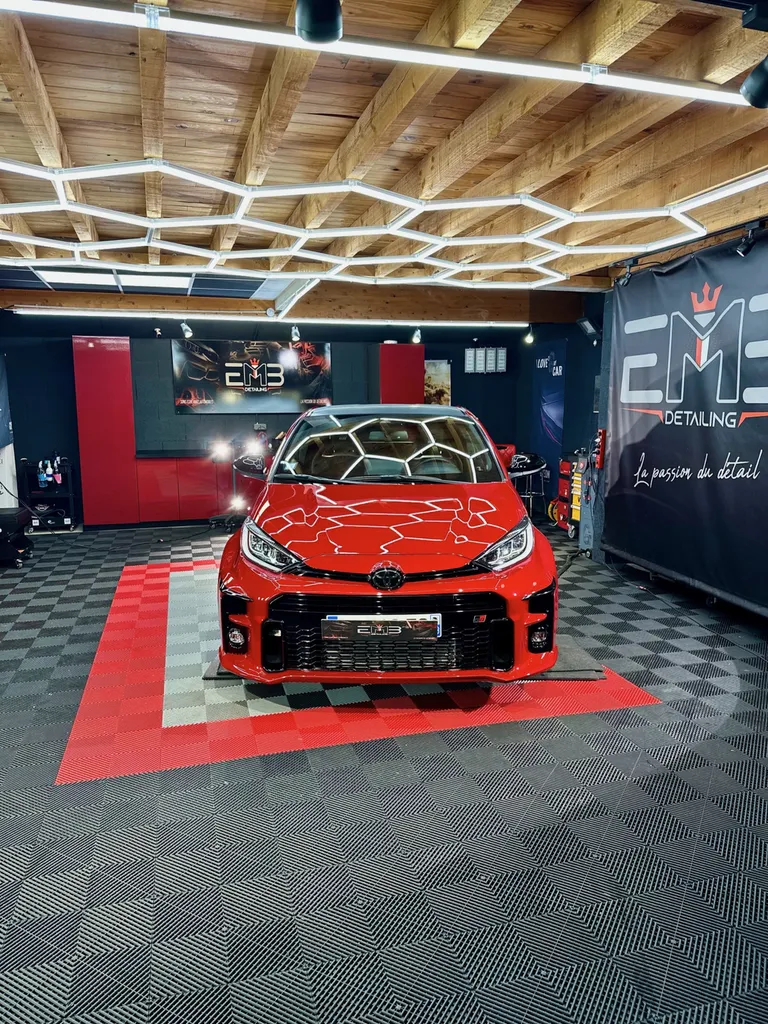 Toyota Yaris GR – Rénovation et traitement céramique à Lyon Ouest proche de Vourles 