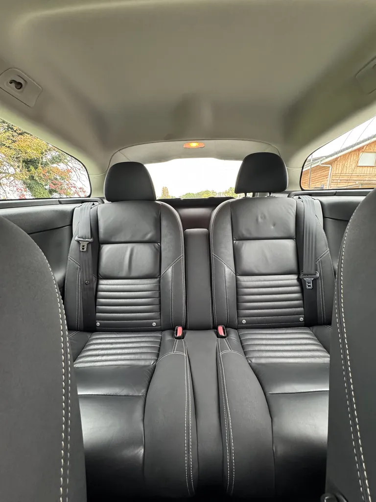 VOLVO C30 R DESIGN / 1.6 130 CHV/ BOITE MANUELLE/ CT OK / 3 PORTES