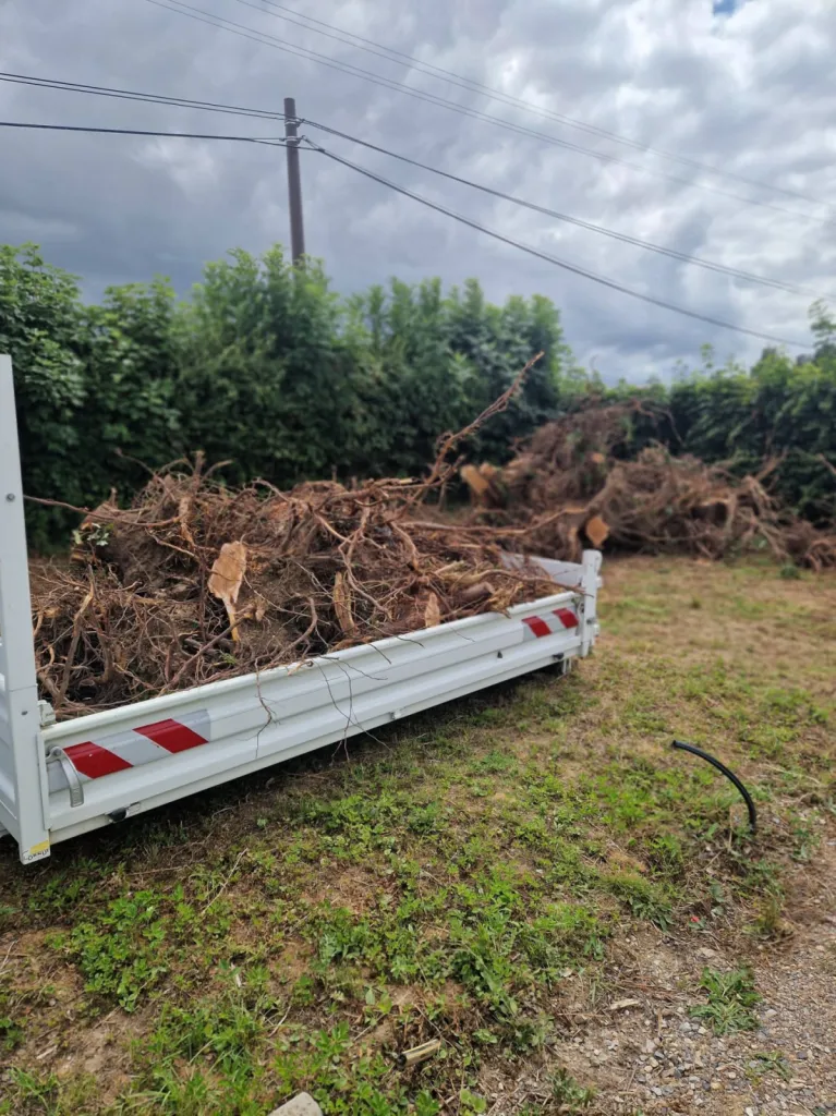 camion benne basculante la garde var