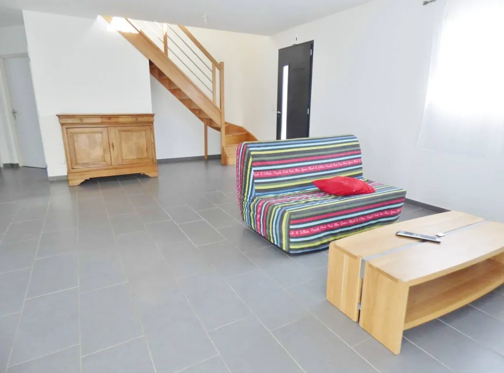 A vendre maison avec 1 chambre au rdc proche commerces proche centre ville de st pierre lès elbeuf 76